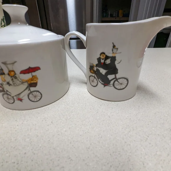 Cream and sugar set - Picture 4 of 8